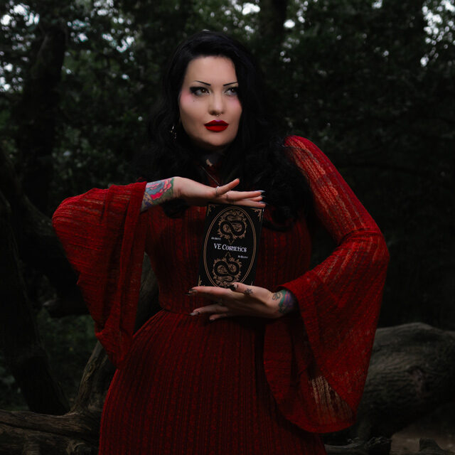 Lynsey Drewett